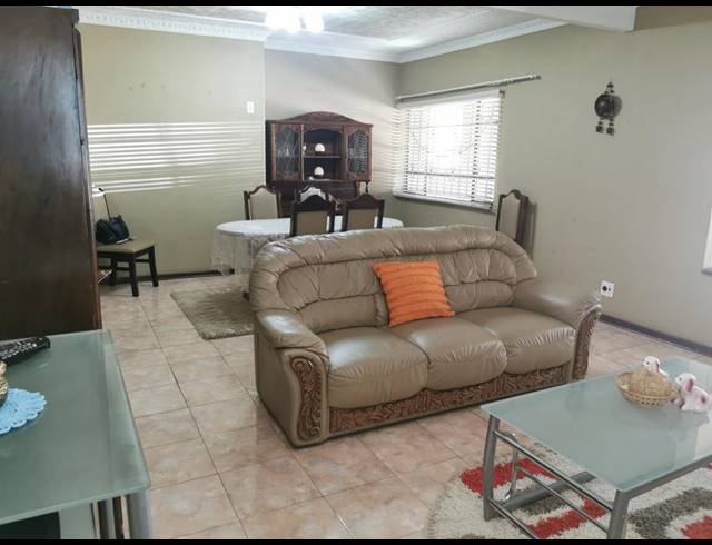 3 BEDROOM HOUSE SOLD IN PROCLAMATION HILL
